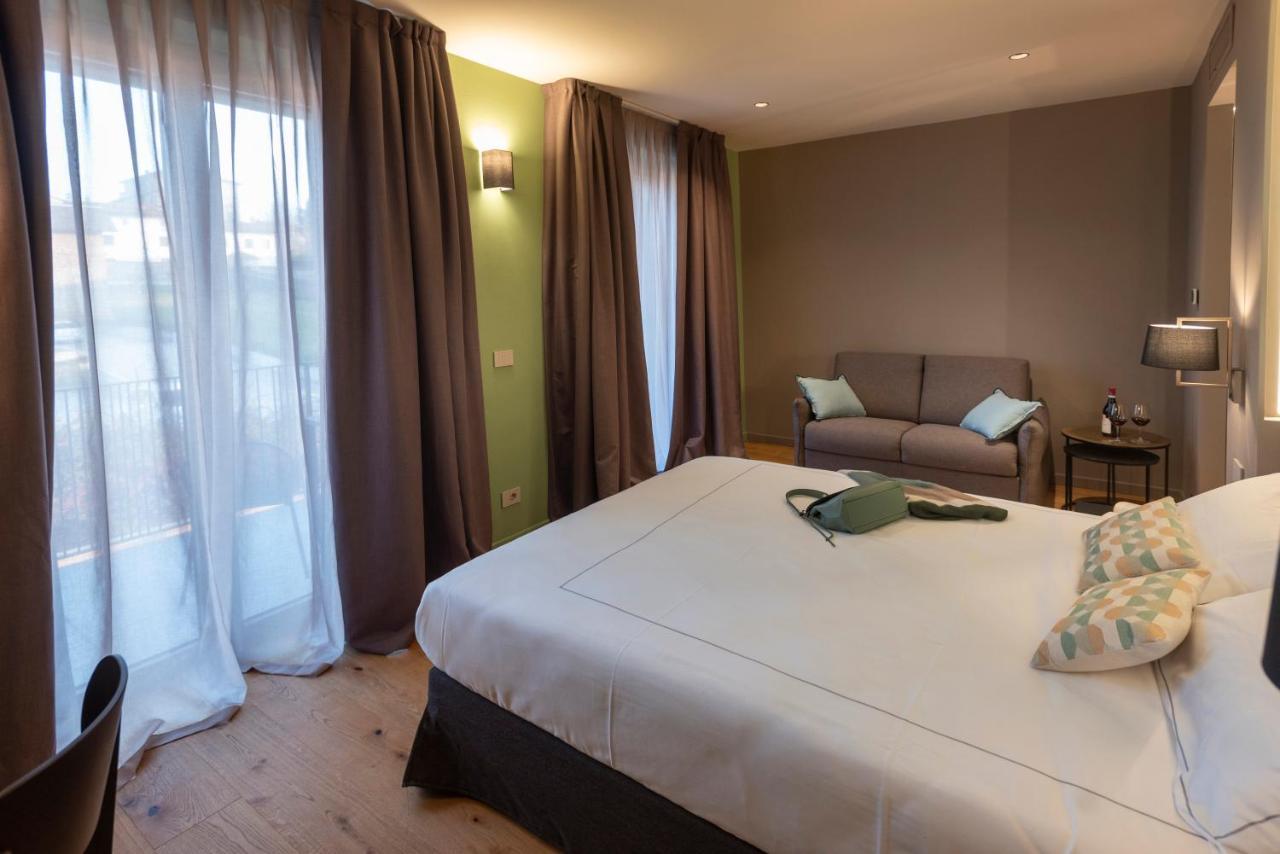 Agriturismo Speziale Wine Resort Verduno 外观 照片