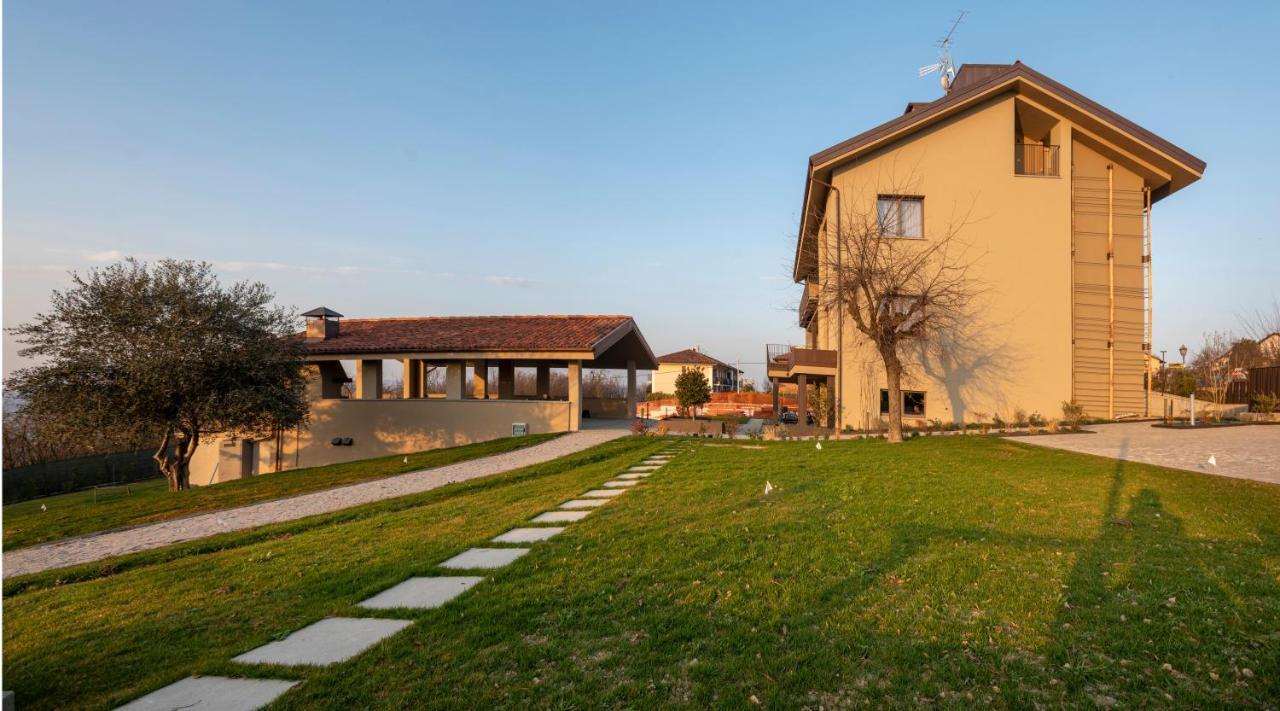 Agriturismo Speziale Wine Resort Verduno 外观 照片