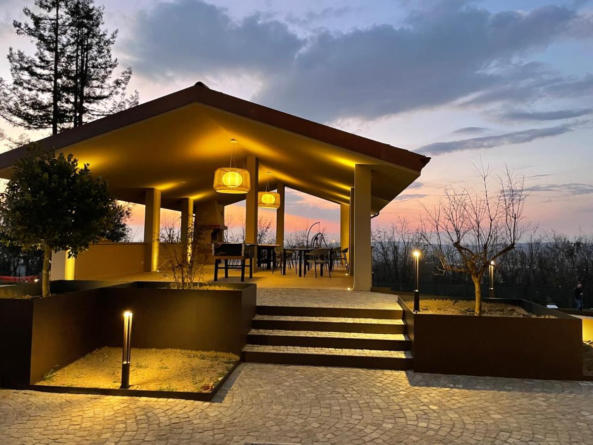 Agriturismo Speziale Wine Resort Verduno 外观 照片