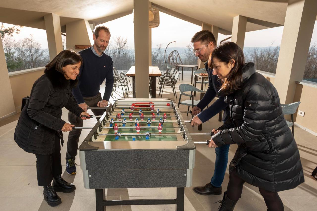 Agriturismo Speziale Wine Resort Verduno 外观 照片