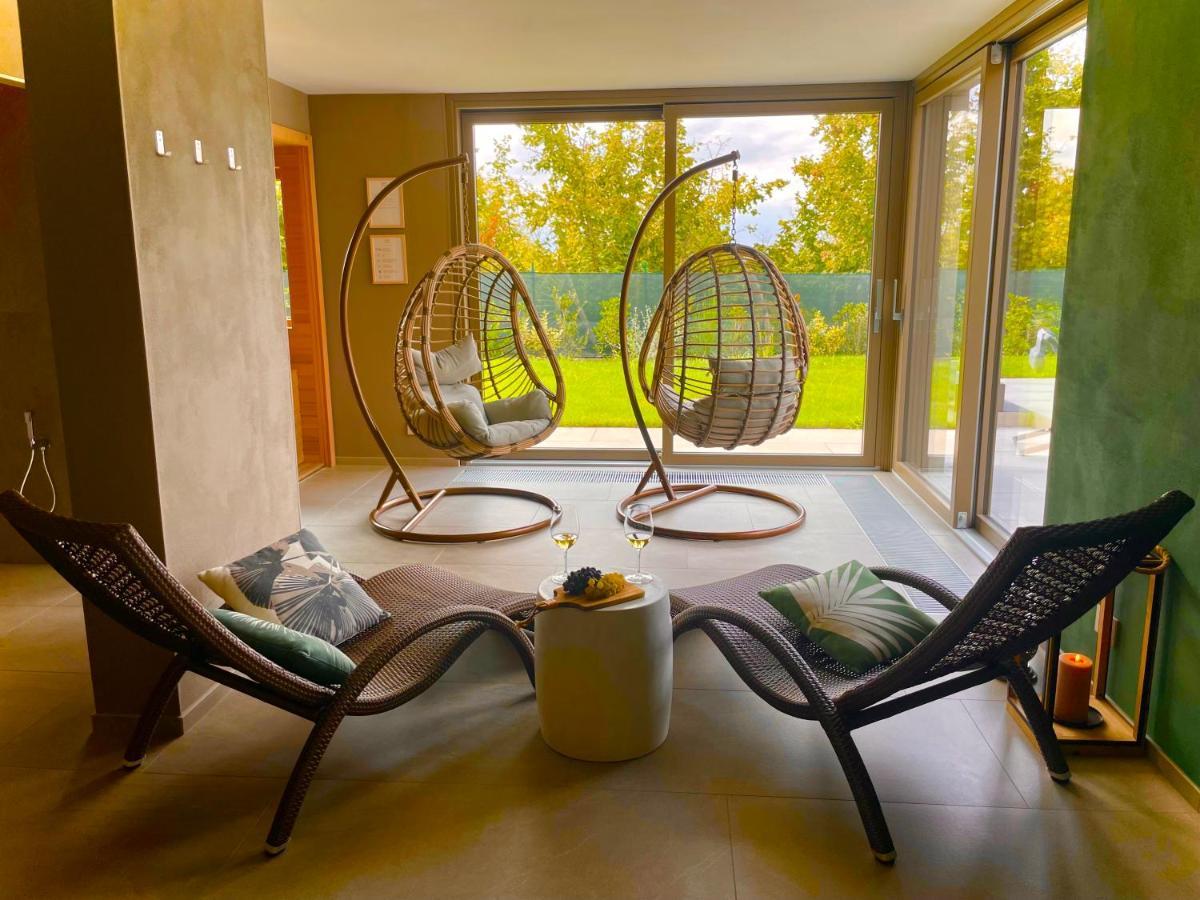 Agriturismo Speziale Wine Resort Verduno 外观 照片