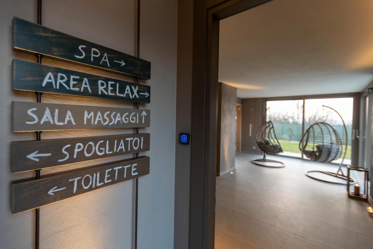 Agriturismo Speziale Wine Resort Verduno 外观 照片